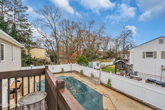 620 Hillside Drive, Toms River, NJ 08753