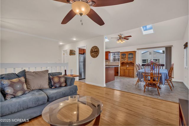 620 Hillside Drive, Toms River, NJ 08753