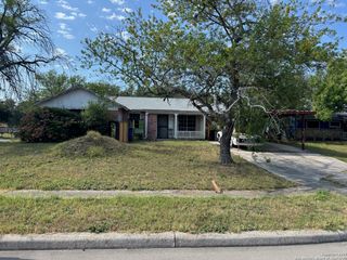 7502 Linfield St., San Antonio, TX 78238