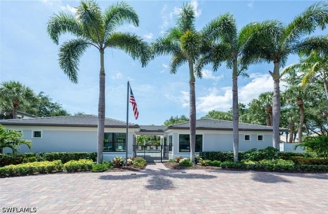 2444 Ravenna BLVD 101, Naples, FL 34109