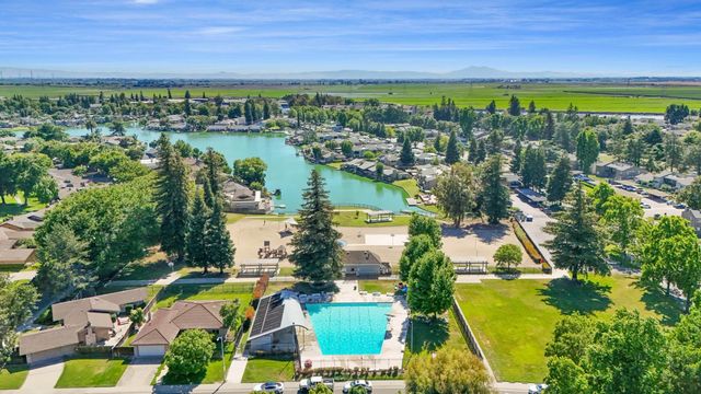 3636 N Merrimac Cir, Stockton, CA 95219