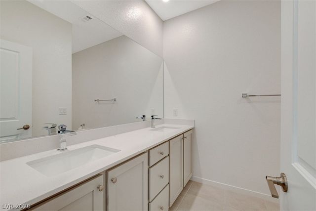 10280 Timberline Valley Avenue, Las Vegas, NV 89166