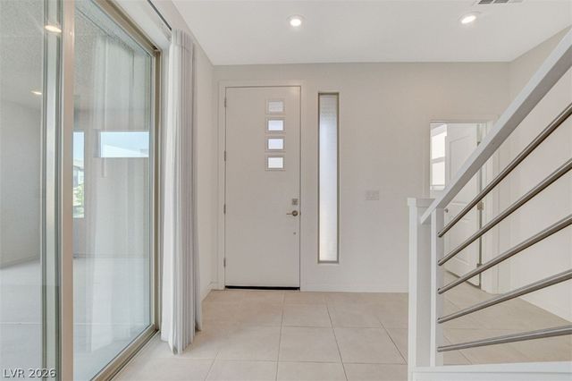 10280 Timberline Valley Avenue, Las Vegas, NV 89166