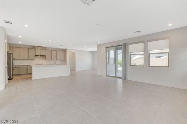 10280 Timberline Valley Avenue, Las Vegas, NV 89166