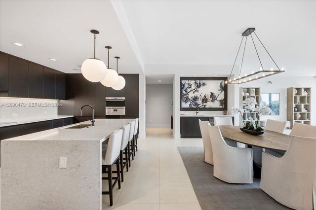 160 Isle Of Venice Drive PH3, Fort Lauderdale, FL 33301
