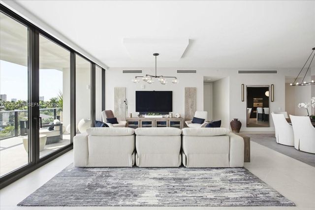 160 Isle Of Venice Drive PH3, Fort Lauderdale, FL 33301