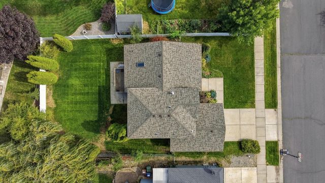 1413 E Clover St, Spokane, WA 99217