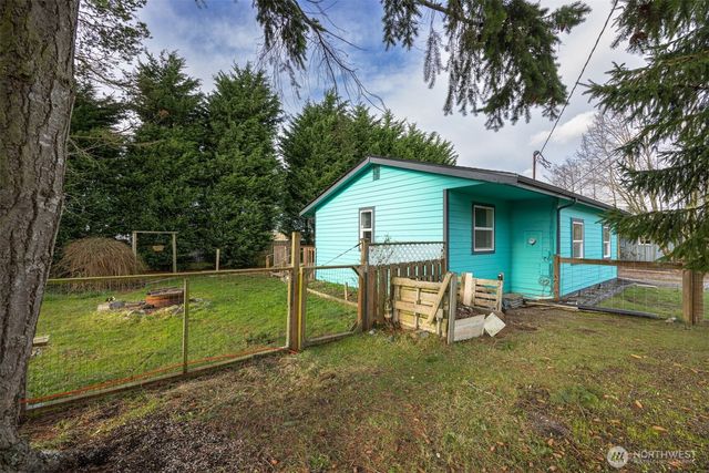 7631 Parkland Drive, Blaine, WA 98230