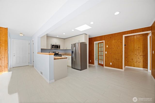 7631 Parkland Drive, Blaine, WA 98230