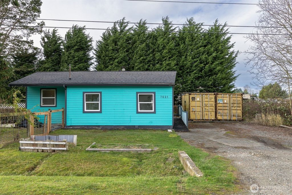 7631 Parkland Drive, Blaine, WA 98230