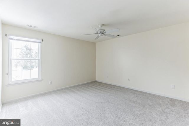 4 HOGAN WAY, Moorestown, NJ 08057