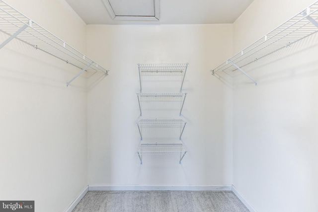 4 HOGAN WAY, Moorestown, NJ 08057