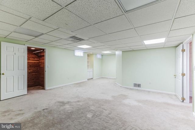 4 HOGAN WAY, Moorestown, NJ 08057