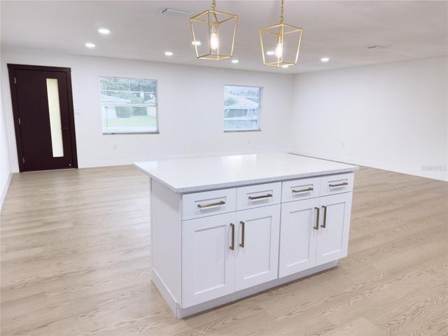 1515 STACY DRIVE, Lakeland, FL 33801