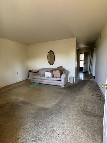 389 Deer Lake Dr, Nashville, TN 37221