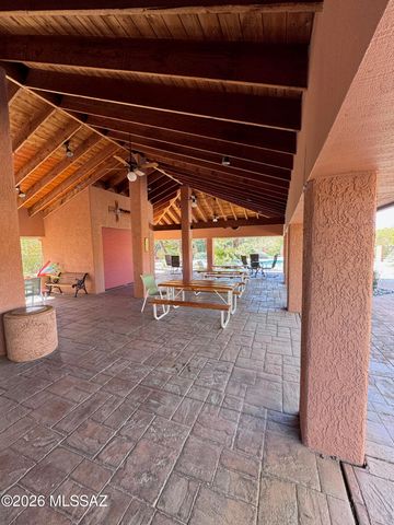 8614 E Pembrook Drive, Tucson, AZ 85715