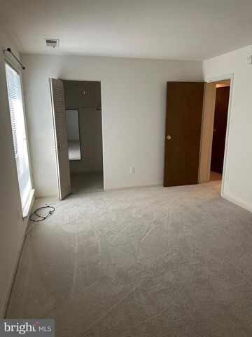 11208 CHESTNUT GROVE SQ #11208-209, Reston, VA 20190