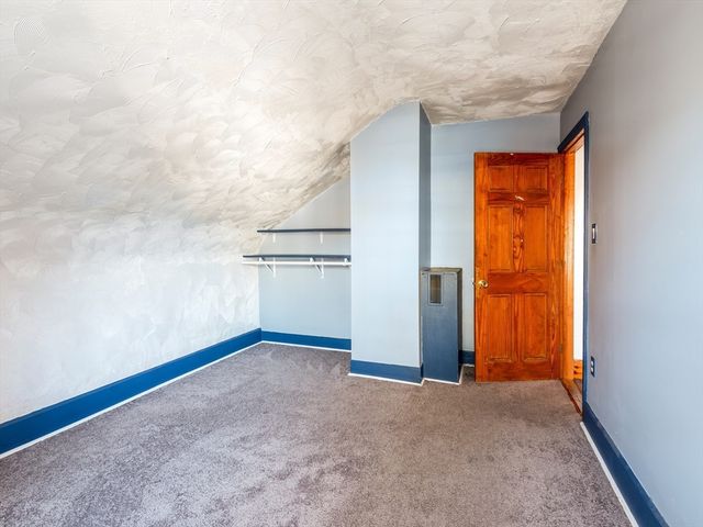 549 Cambridge St, Worcester, MA 01610