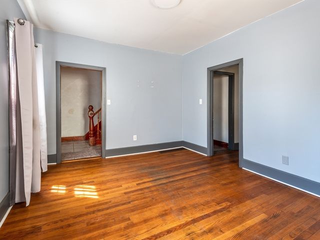 549 Cambridge St, Worcester, MA 01610