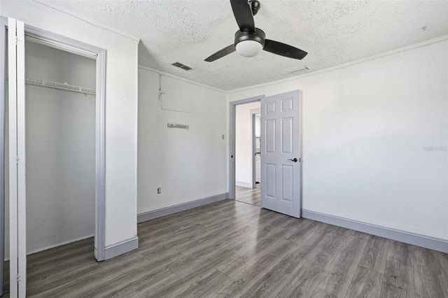 2706 E ANNIE STREET, Tampa, FL 33612