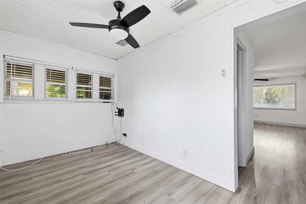 Image 17 of property listing at 2706 E ANNIE STREET, Tampa, FL 33612