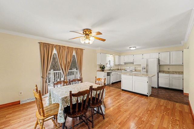 24213 Broadview Street, Farmington, MI 48336