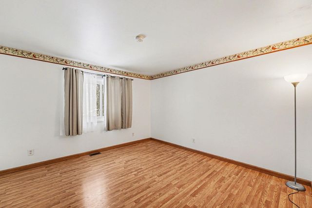 24213 Broadview Street, Farmington, MI 48336