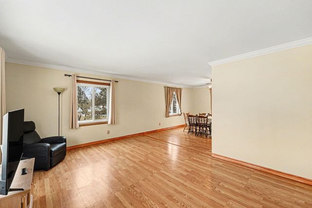 24213 Broadview Street, Farmington, MI 48336