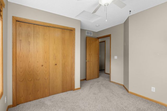 10487 64th Way, Albertville, MN 55301