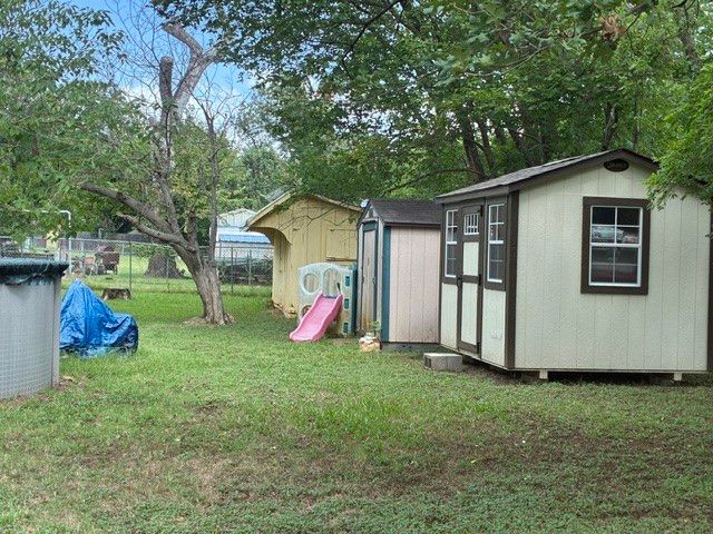 102 E 14th Street, Joshua, TX 76058