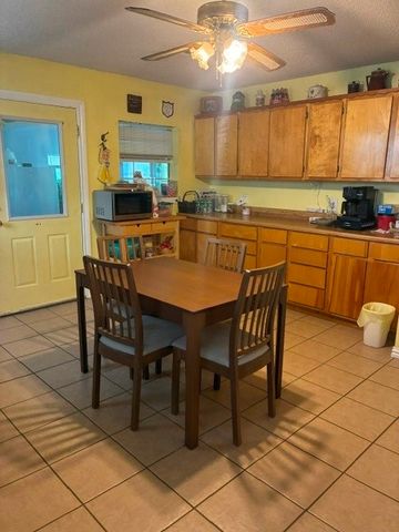 102 E 14th Street, Joshua, TX 76058