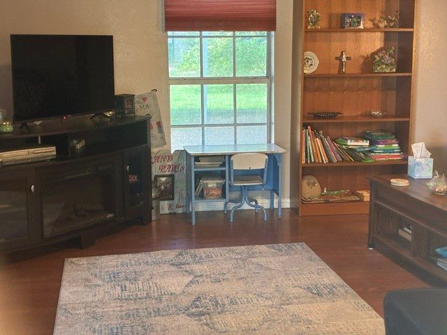 102 E 14th Street, Joshua, TX 76058