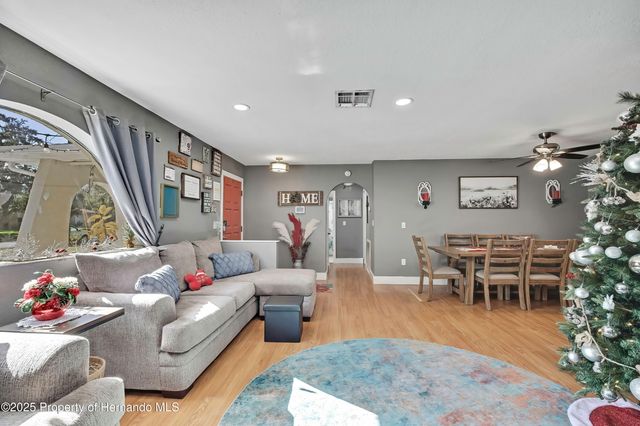 8265 Apple Orchard Road, Spring Hill, FL 34606