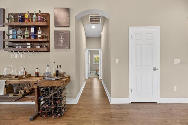 6909 CRESTPOINT DRIVE, Apollo Beach, FL 33572