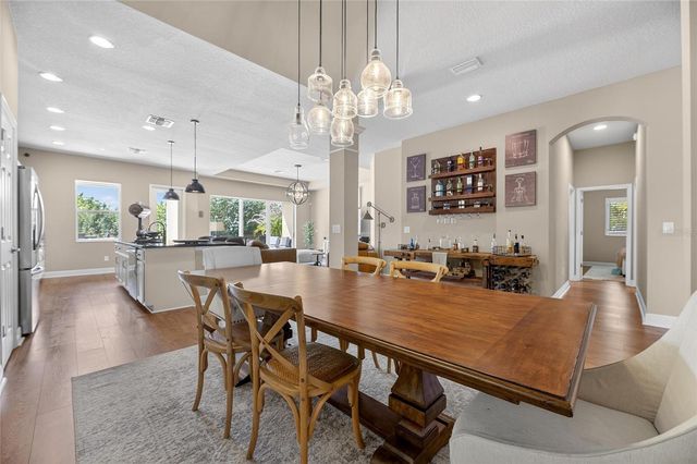 6909 CRESTPOINT DRIVE, Apollo Beach, FL 33572