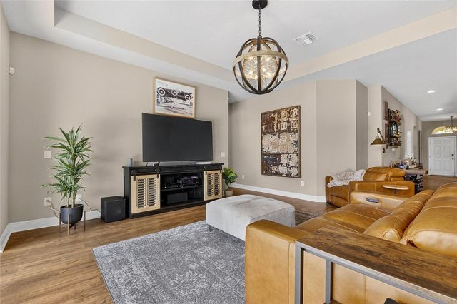 6909 CRESTPOINT DRIVE, Apollo Beach, FL 33572