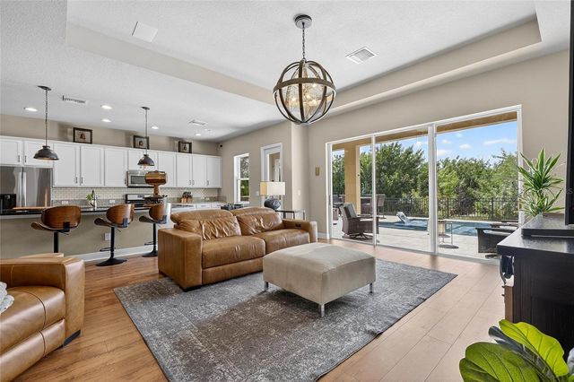 6909 CRESTPOINT DRIVE, Apollo Beach, FL 33572