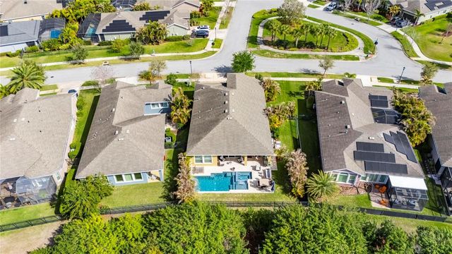 6909 CRESTPOINT DRIVE, Apollo Beach, FL 33572