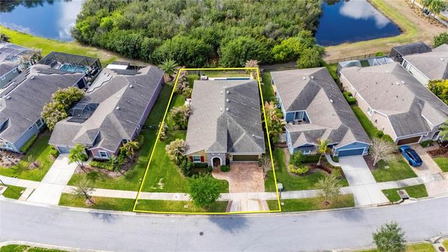 6909 CRESTPOINT DRIVE, Apollo Beach, FL 33572