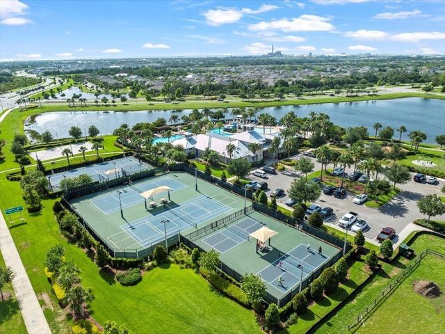 6909 CRESTPOINT DRIVE, Apollo Beach, FL 33572