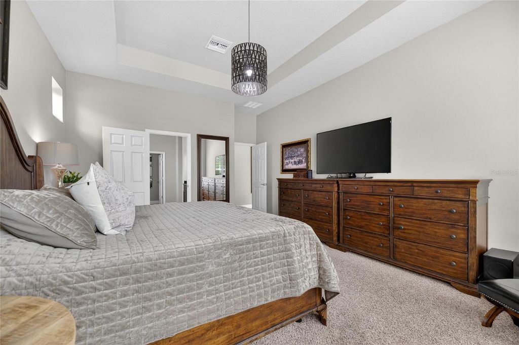 Image 49 of property listing at 6909 CRESTPOINT DRIVE, Apollo Beach, FL 33572