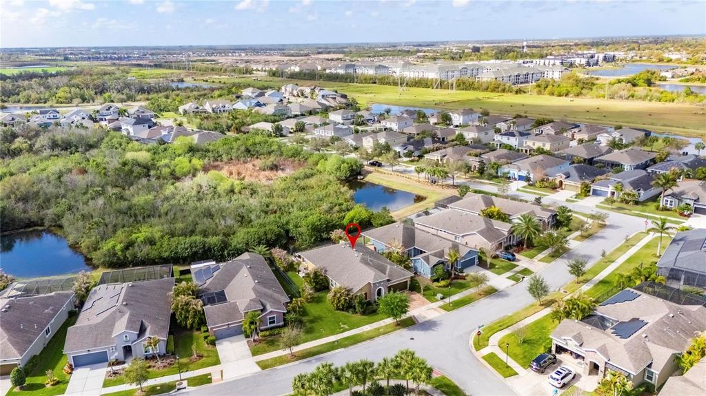 Image 68 of property listing at 6909 CRESTPOINT DRIVE, Apollo Beach, FL 33572