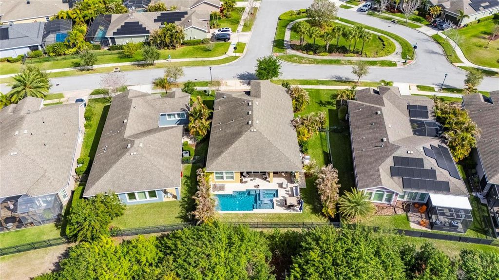 Image 69 of property listing at 6909 CRESTPOINT DRIVE, Apollo Beach, FL 33572