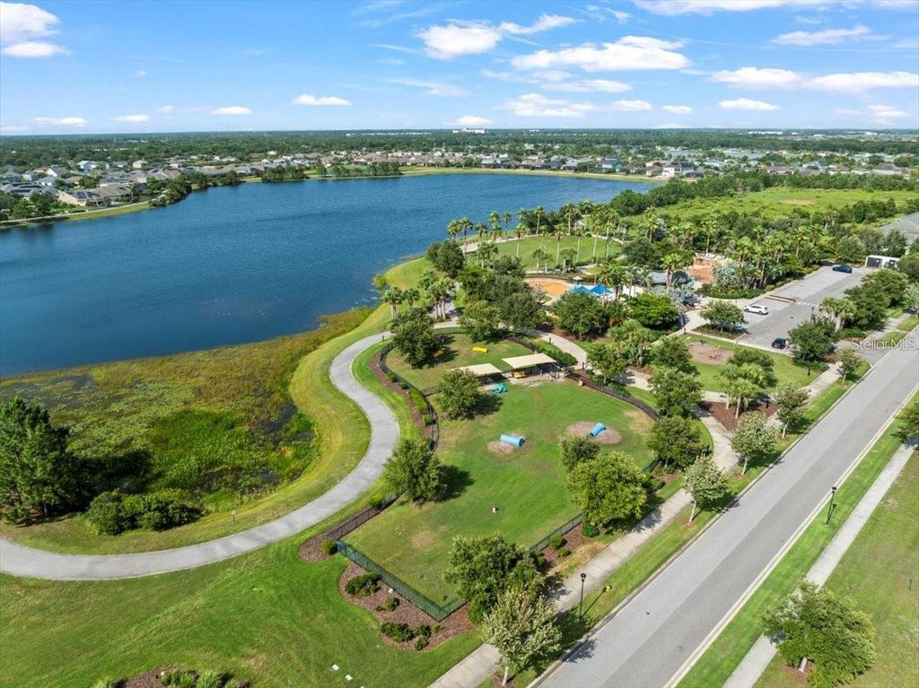 Image 78 of property listing at 6909 CRESTPOINT DRIVE, Apollo Beach, FL 33572