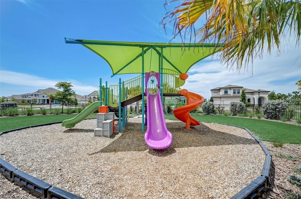 Image 84 of property listing at 6909 CRESTPOINT DRIVE, Apollo Beach, FL 33572