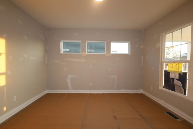 413 Fannin Drive, Pataskala, OH 43062