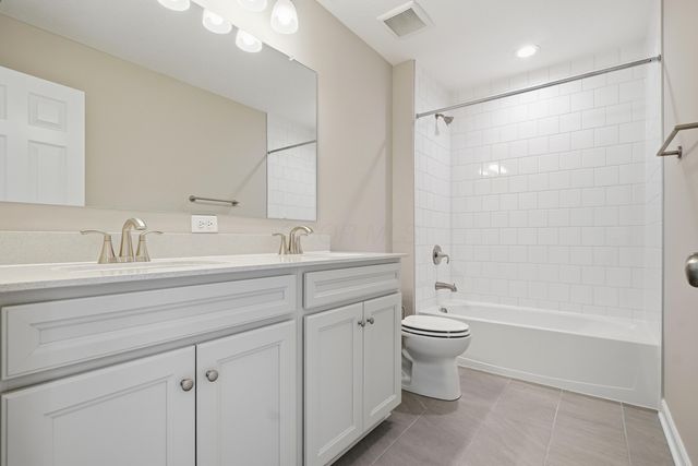 413 Fannin Drive, Pataskala, OH 43062