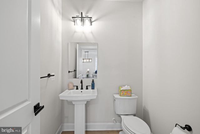 7973 LAWNDALE CIR, Columbia, MD 21044