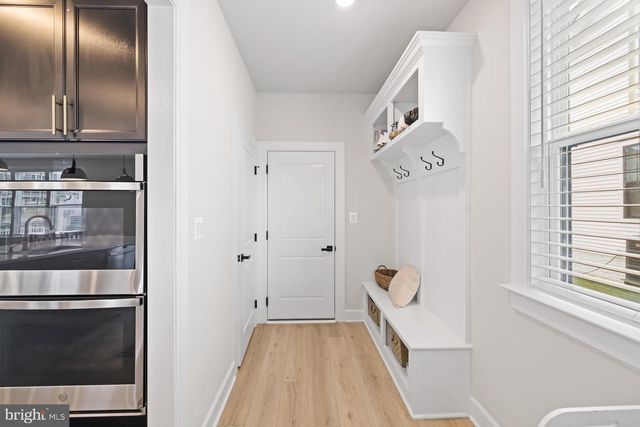 7973 LAWNDALE CIR, Columbia, MD 21044