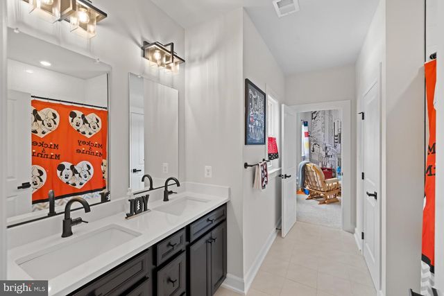 7973 LAWNDALE CIR, Columbia, MD 21044